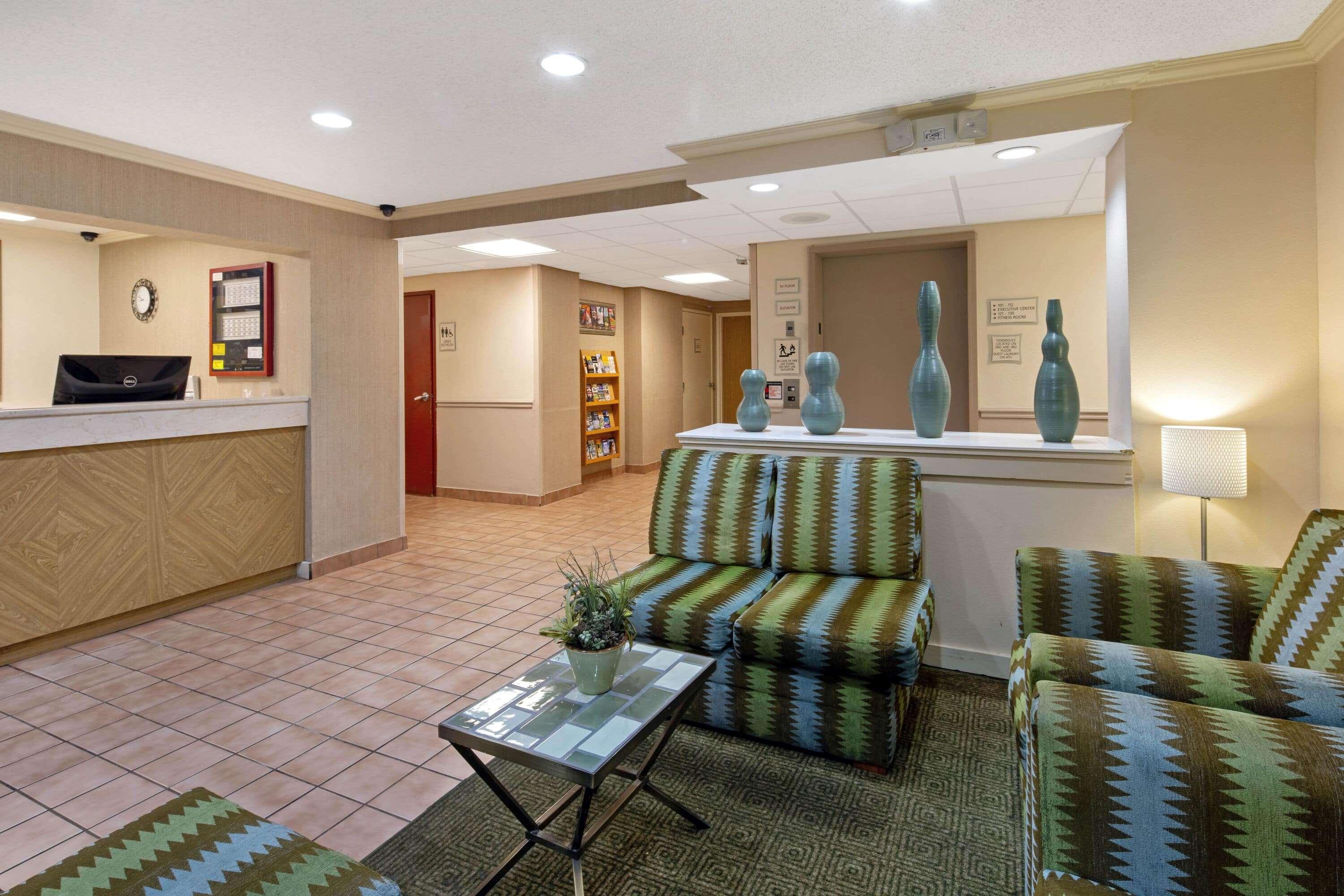 La Quinta Inn & Suites By Wyndham Sawgrass Sunrise Bagian luar foto